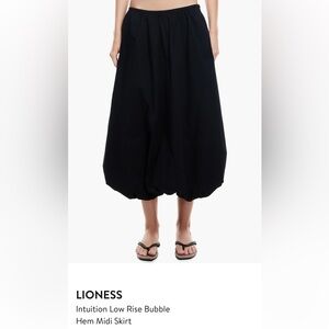 Lioness Black Bubble Hem Midi Skirt